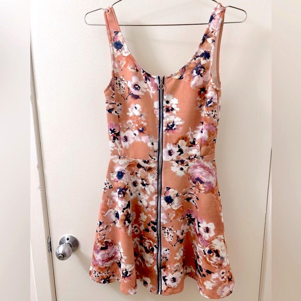 VINTAGE EUROPEAN Floral Sleeveless Tank Top Zipper Front Mini Skater Dress